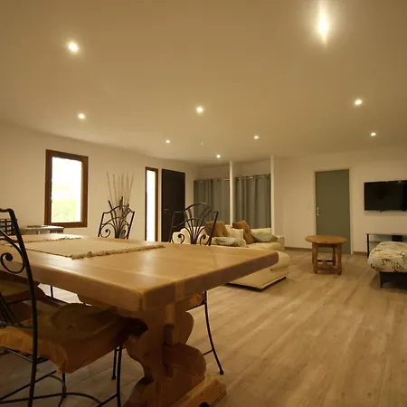 La Picholine De Lartus Holiday home Pujaudran