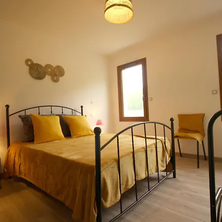 Holiday home La Picholine De Lartus Pujaudran